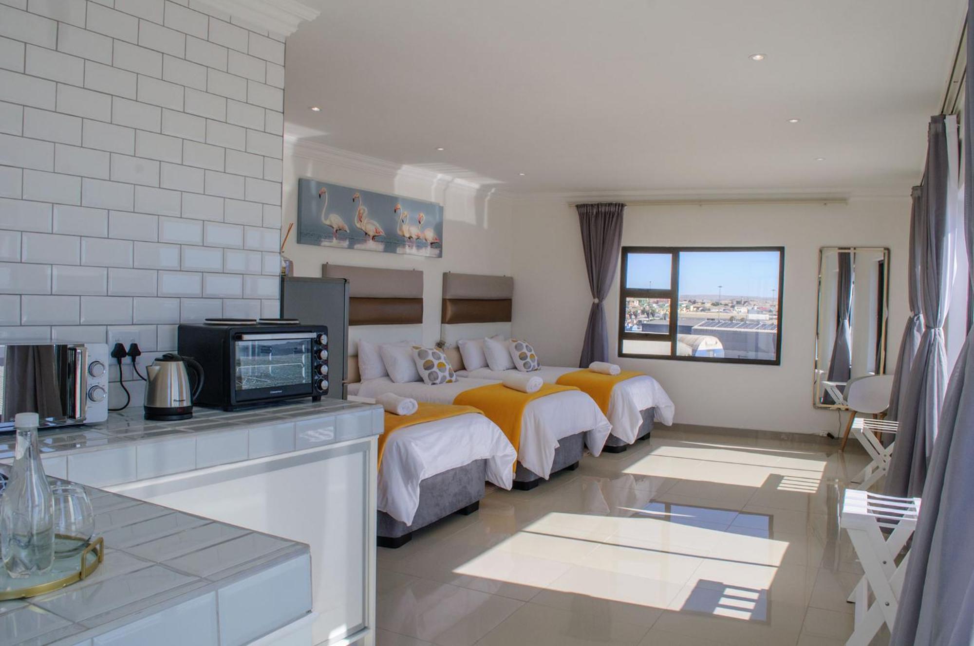 Shark Island Guesthouse Lüderitz Eksteriør billede
